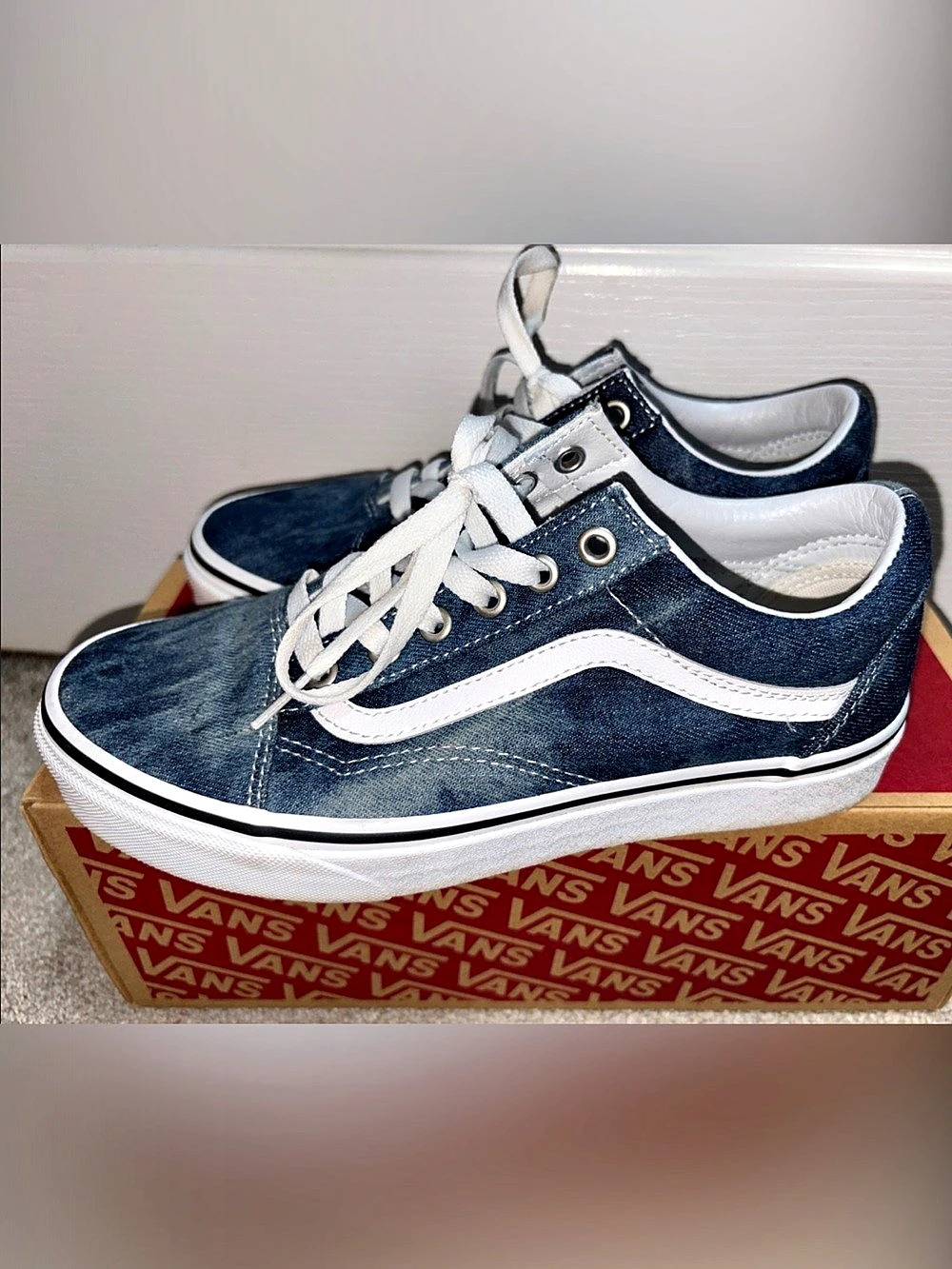 Vans Old Skool Acid Denim Blue/White Sneakers Blue & White Women's US 7